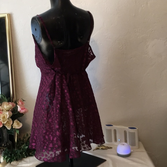 Gillian O’Malley Maroon Baby Doll Nighty - Picture 2 of 6